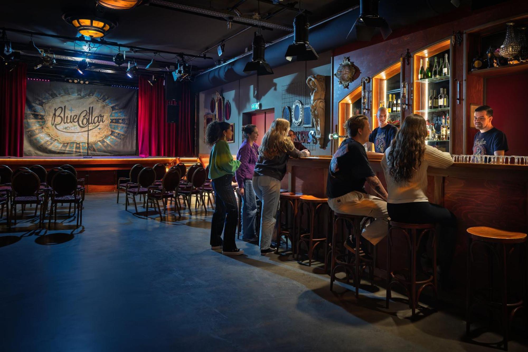 Stayokay Hostel Eindhoven - Blue Collar ภายนอก รูปภาพ