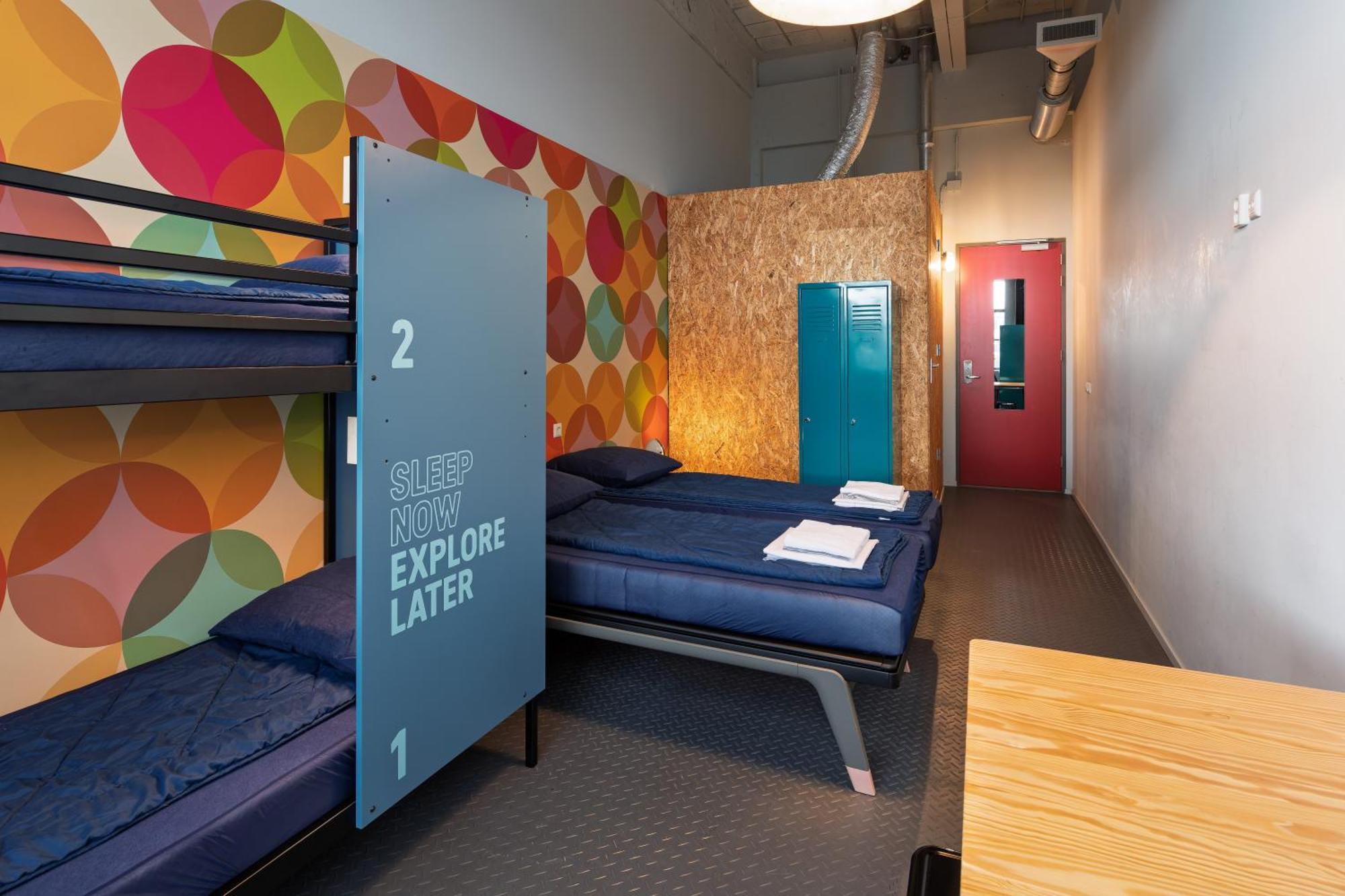 Stayokay Hostel Eindhoven - Blue Collar ภายนอก รูปภาพ