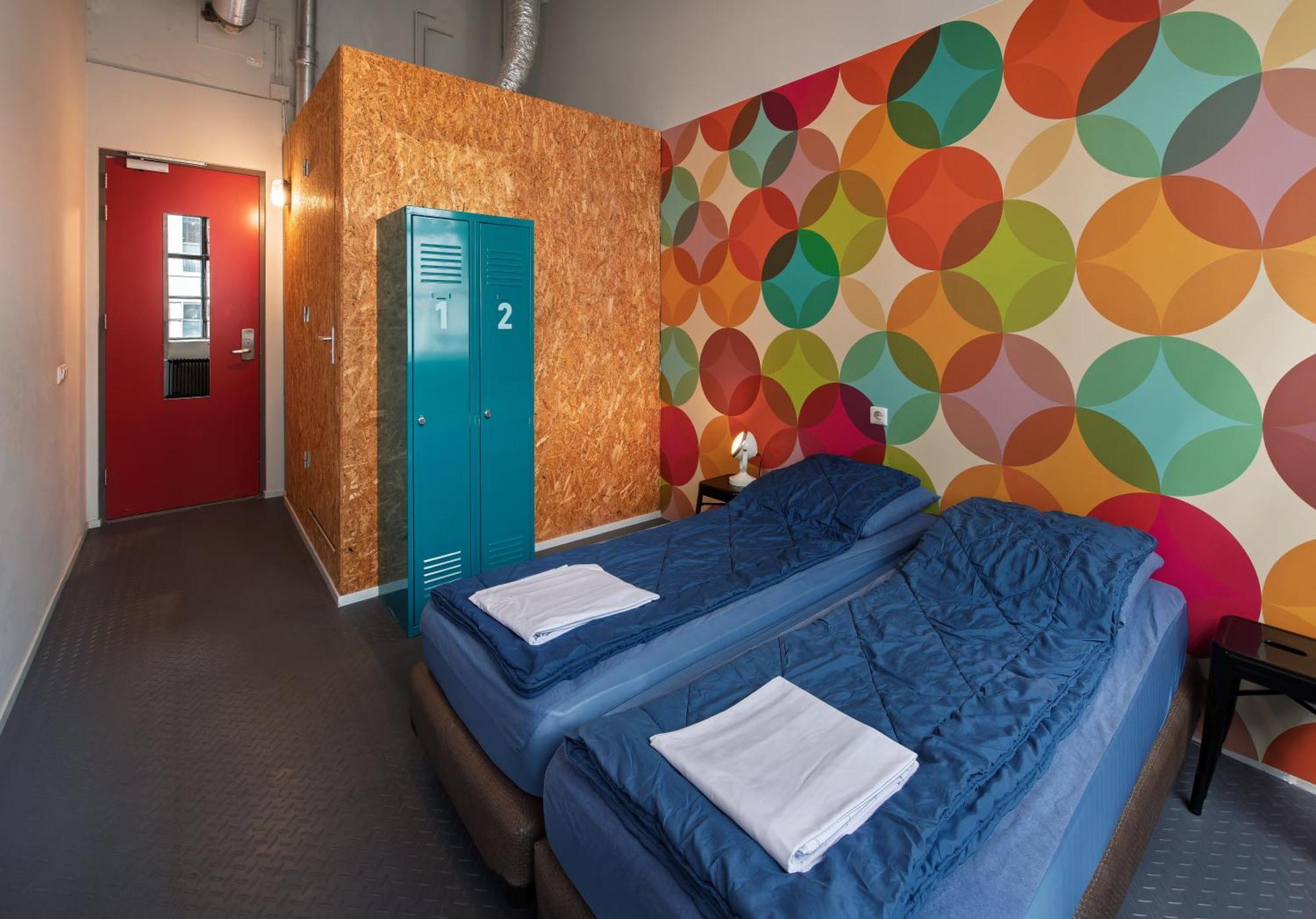 Stayokay Hostel Eindhoven - Blue Collar ภายนอก รูปภาพ