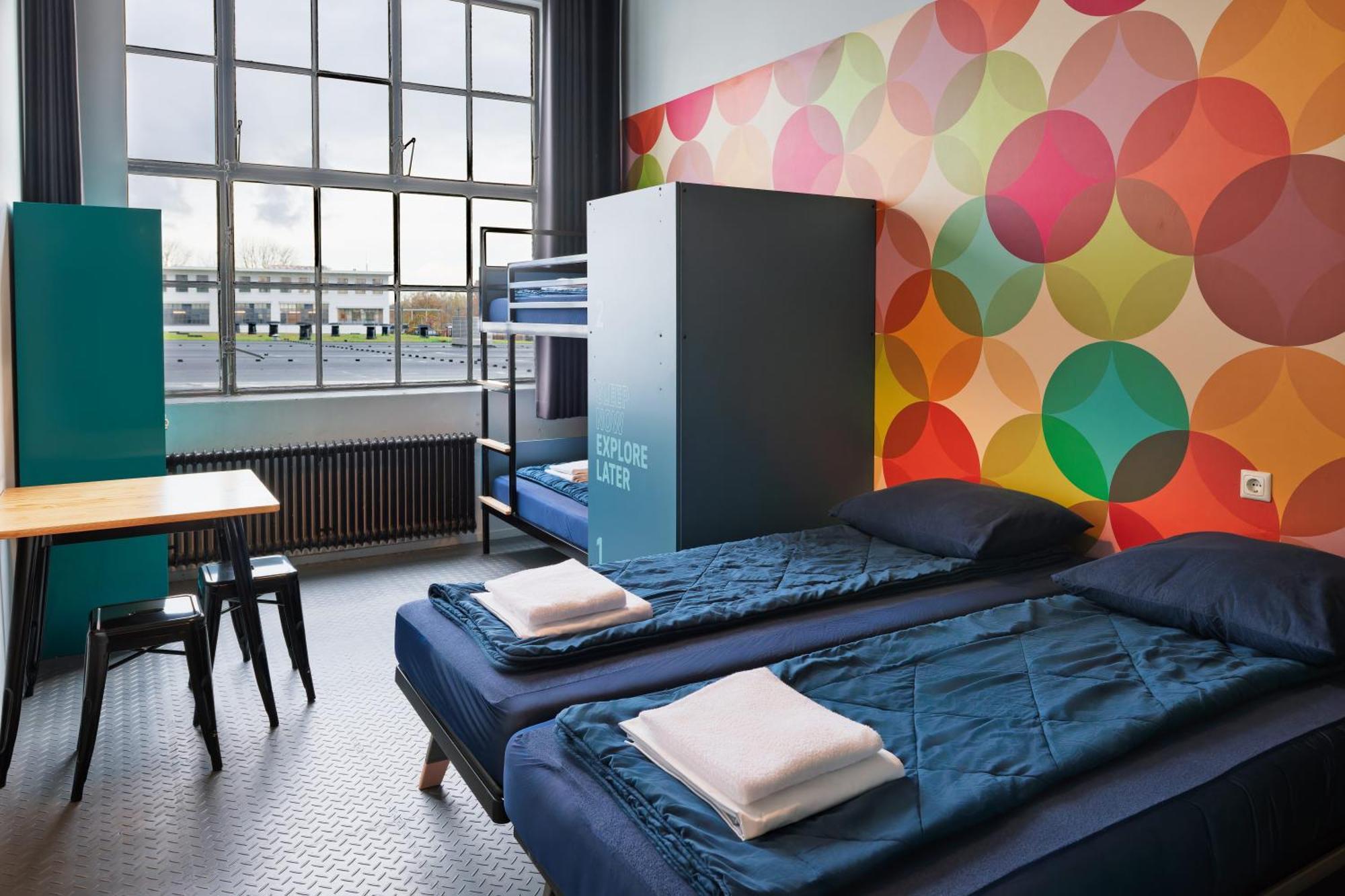 Stayokay Hostel Eindhoven - Blue Collar ภายนอก รูปภาพ
