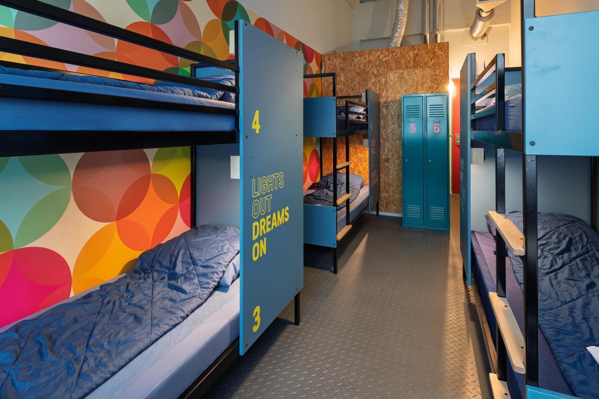 Stayokay Hostel Eindhoven - Blue Collar ภายนอก รูปภาพ